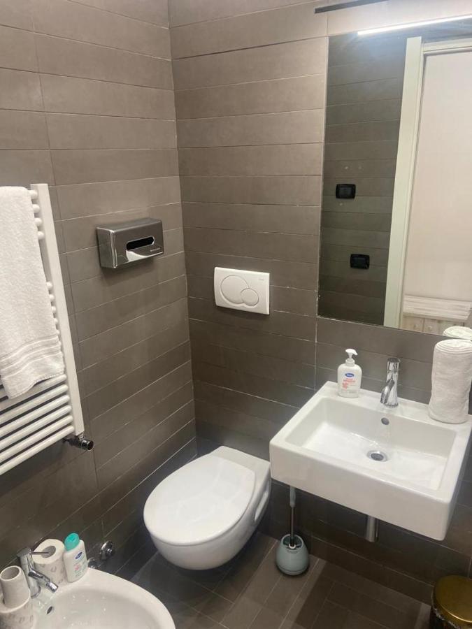 Golfo Di Orosei Rooms Roma Ngoại thất bức ảnh
