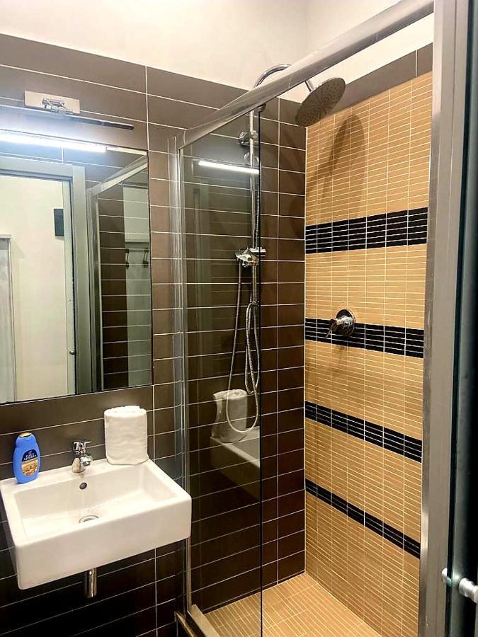 Golfo Di Orosei Rooms Roma Ngoại thất bức ảnh